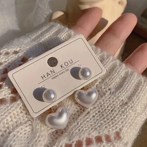 Pearl Heart Earrings. Romantic, Dainty, Trendy Jewelry. Valentine’s Day Earrings